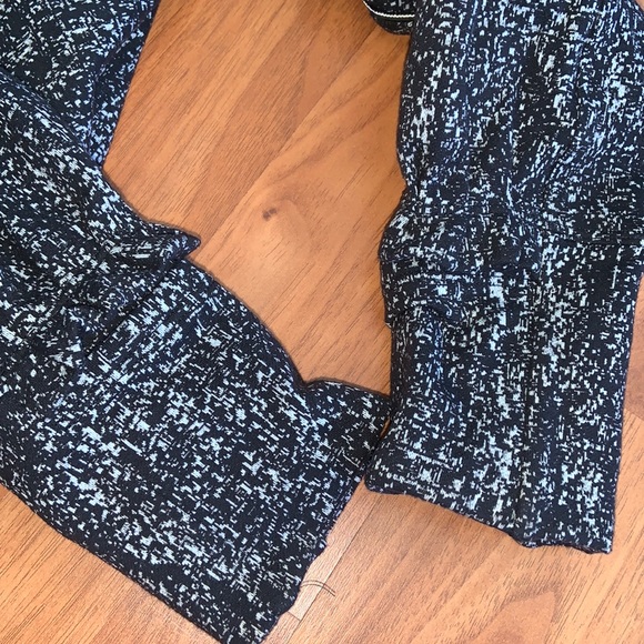 Lululemon Athletica Extra Mile Long Sleeve - Picture 8 of 15